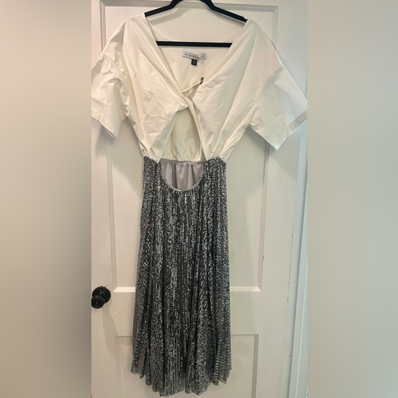 Anthropologie Delfi Collective Tofer White Metallic Pleated Midi Dress Size M - Picture 4 of 10